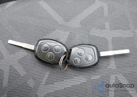 2013 Ford Fiesta Se from USA, damaged, VIN 3FADP4BJ8DM184591